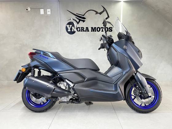 YAMAHA XMAX 250 CONNECTED ABS YAMAHA XMAX 250 CONNECTED ABS